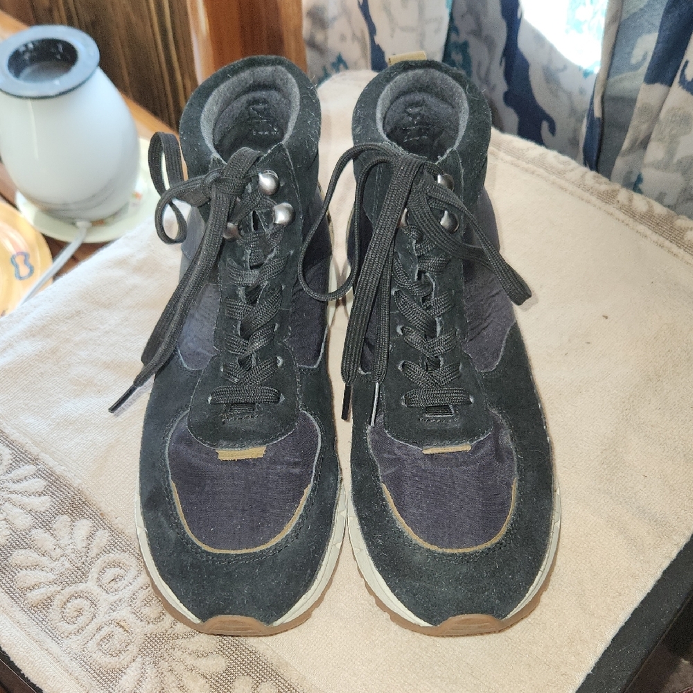 Madwell High Top Shoes